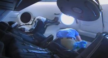 Привет россиянам!: Crew Dragon Илона Маска успешно пристыковался к МКС