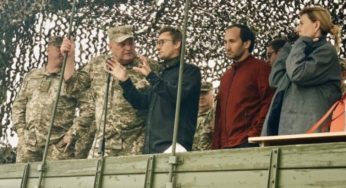 Страшный сон наркомана: Из парада делают клип Ани Лорак