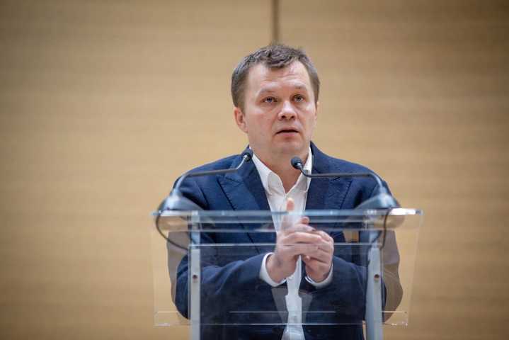 Министр Милованов не видит ничего плохого в торговле «Мотор Сичи» с РФ