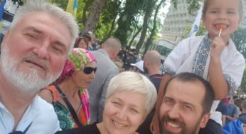 Я своїх дітей зробила українцями!