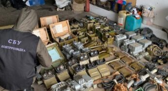 Солдат разом з батьком розікрали бронетехніку на мільйон