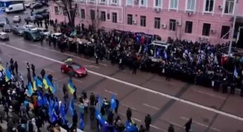 Печерський суд обирає запобіжний захід Петру Порошенку ВИДЕО