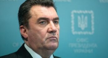 Ворог готує другу хвилю широкомасштабного наступу на Україну, — Данілов