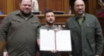 Зеленський, Шмигаль і Стефанчук просять ВР підтримувати навіть непопулярні закони на шляху до ЄС