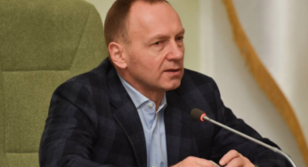 Телефонне право: «Усунення мера 300-тисячного Чернігова від посади — це виклик демократії», — Кличко