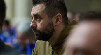Арахамія головного мозку під час війни