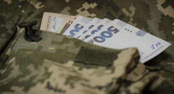 Верховна Рада повернула військовим доплати у 30 тисяч