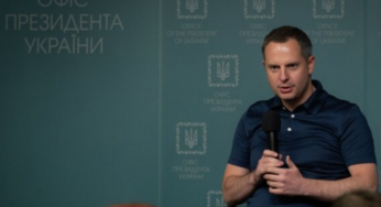 Шурма на початку 2022 року, коли рашисти намагалися прорвати оборону Києва, зареєстрував «Теслу» за $100 тис
