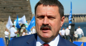 Екснардеп Деркач став кандидатом до Ради Федерації РФ