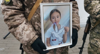 У Полтаві попрощалися з родинами Запішних та Яворських, які загинули внаслідок удару РФ