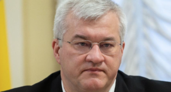 Шість запитань до міністра закордонних справ
